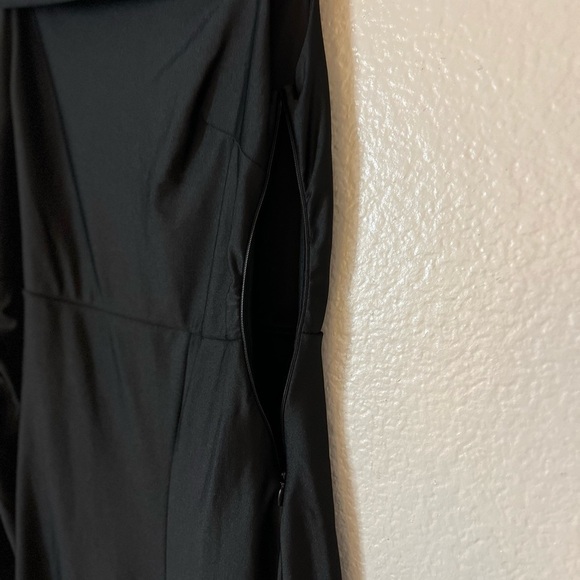 NWOT Absolute Glamour Black Off-the-Shoulder Maxi Dress - Picture 6 of 8